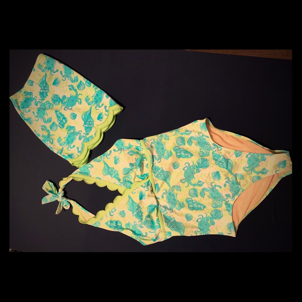 Lilly Pulitzer Crab & Seashell One Piece Sz. 8